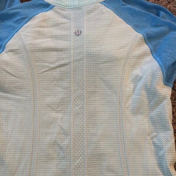 Lululemon Run Swiftly Tech Long Sleeve Aquamarine Beach Blanket Blue Size 4 - Picture 13 of 15